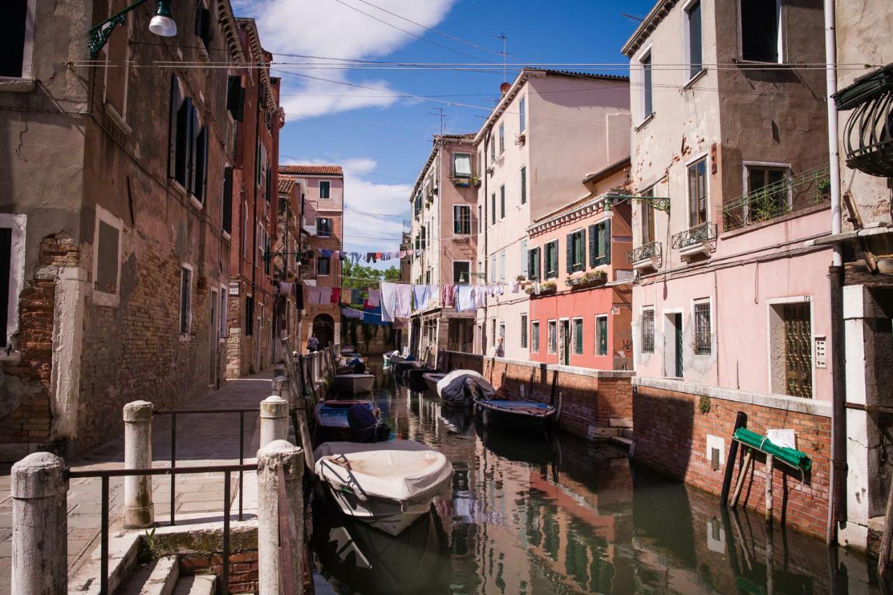 Apartmán Venezia Biennale Bianco & Rosso Exteriér fotografie