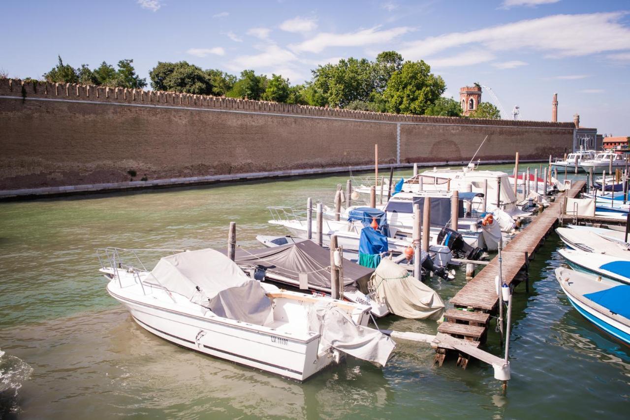 Apartmán Venezia Biennale Bianco & Rosso Exteriér fotografie