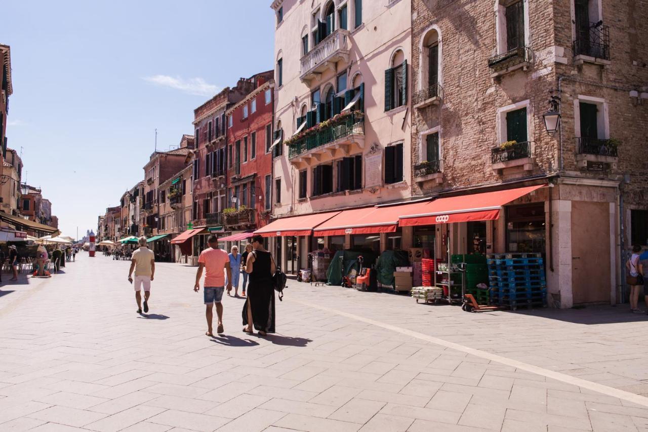 Apartmán Venezia Biennale Bianco & Rosso Exteriér fotografie