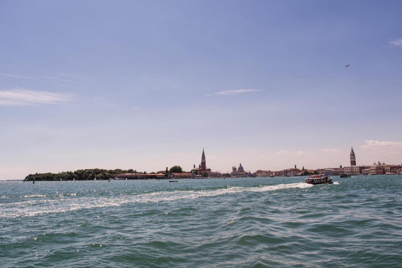 Apartmán Venezia Biennale Bianco & Rosso Exteriér fotografie